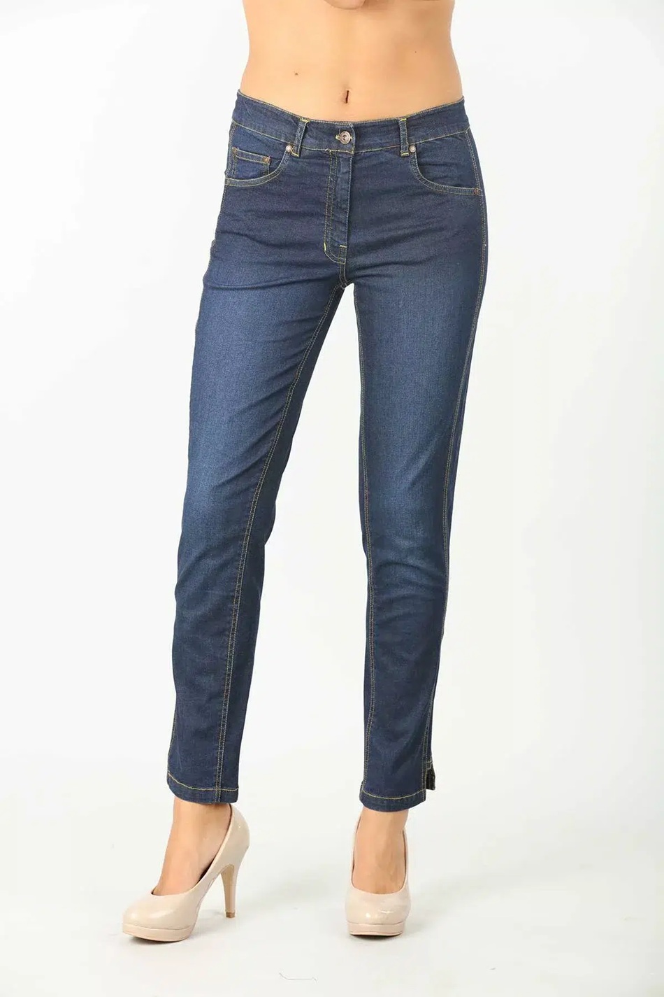  Slim Fit Jeans